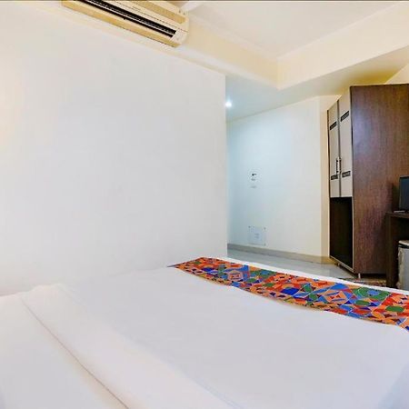 מלון פונה Gandharva Residency Swargate מראה חיצוני תמונה