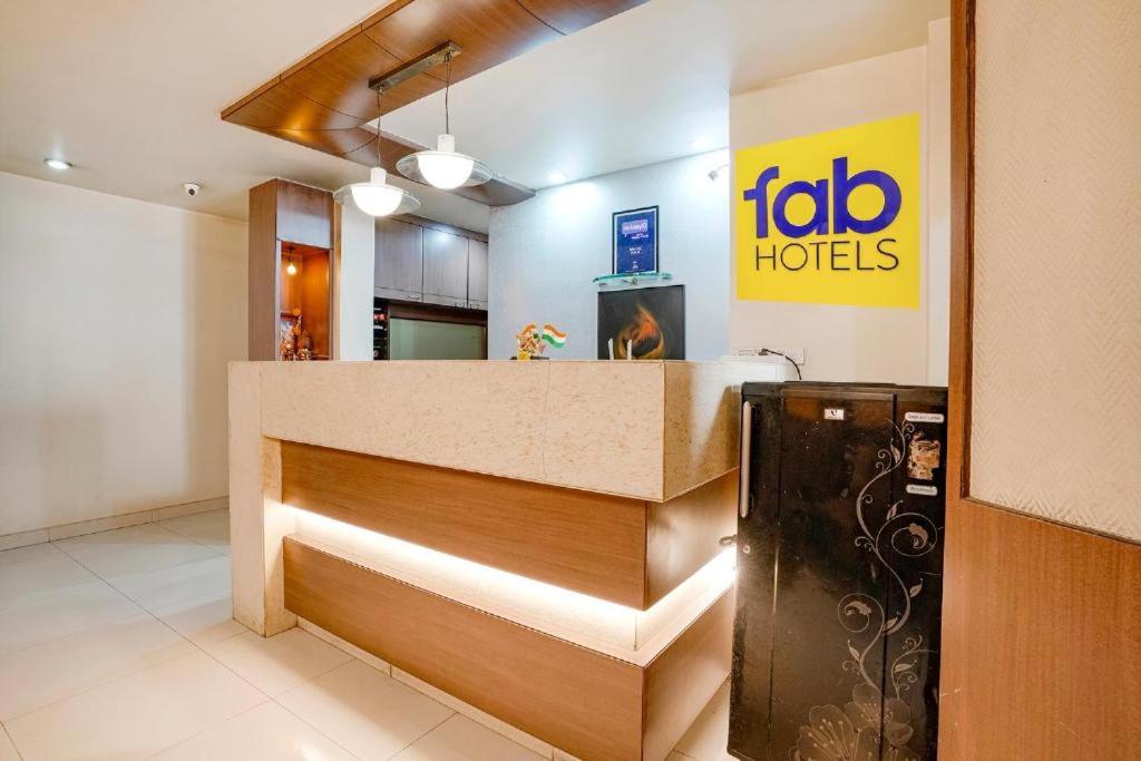 מלון פונה Gandharva Residency Swargate מראה חיצוני תמונה